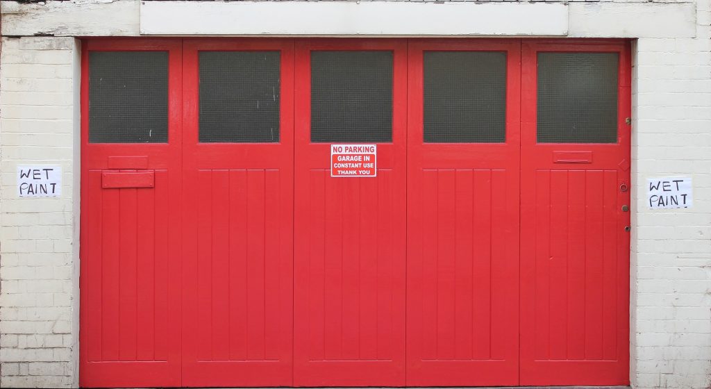 5 Best Garage Door Repairs In Leeds, Local Garage Door Services Leeds
