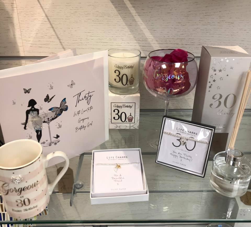 Le Sorelle Greeting Card & Gift Boutique