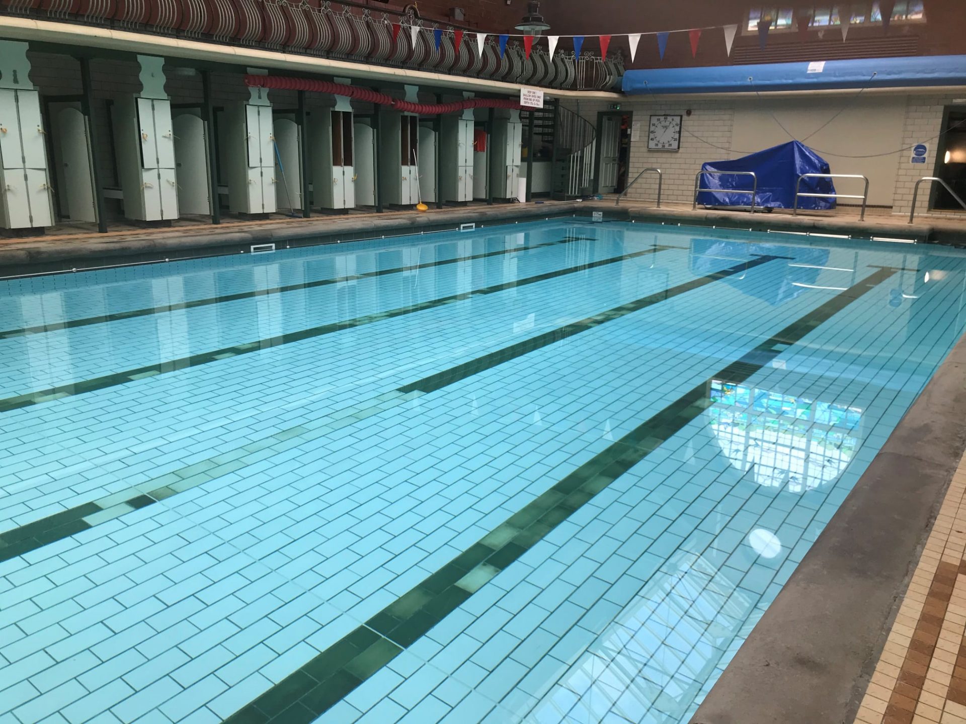 5-best-public-swimming-pools-in-leeds