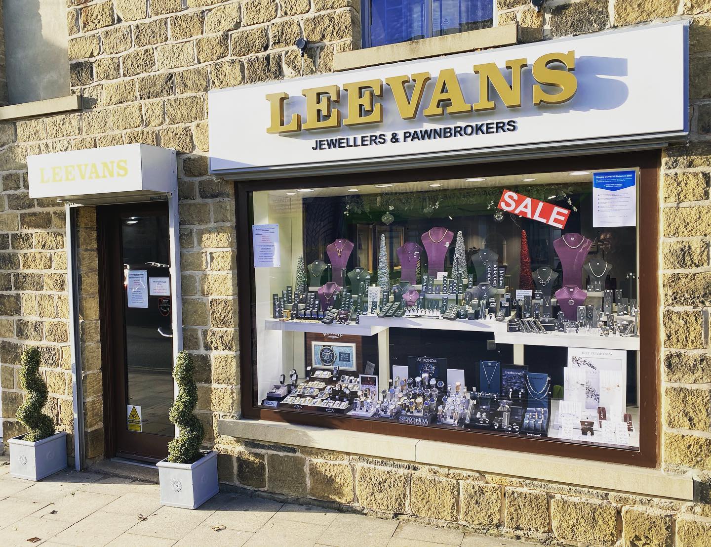 Leevans Jewellers & Pawnbrokers Ltd